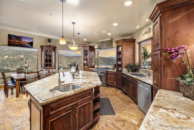 12144 Proctor Valley Road, Chula Vista CA: https://media.crmls.org/mediaz/4d6e2341-3bc3-4331-9bba-81b7698c2453.jpg