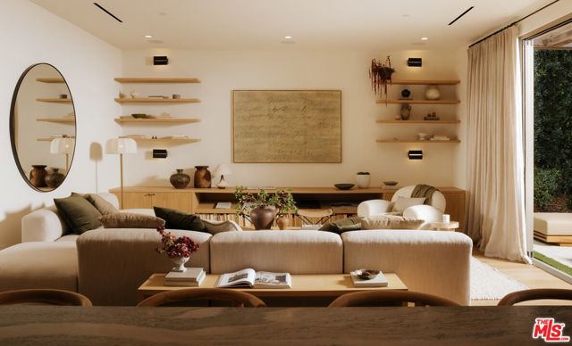 4209 Vantage Avenue, Studio City CA: https://media.crmls.org/mediaz/4d6e7815-33aa-4965-bd84-696ad8b73e09.jpg