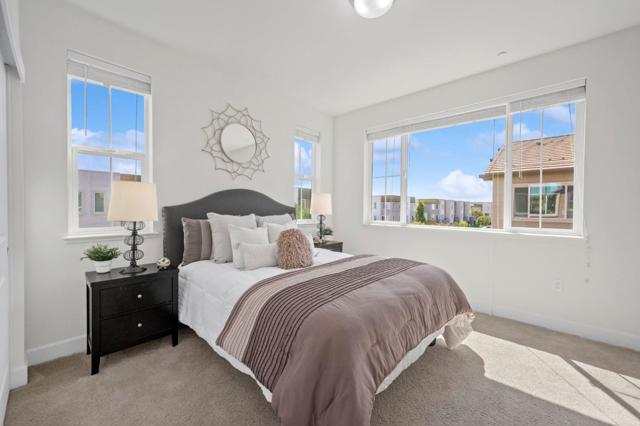 638 Willow Bend Court, San Jose CA: https://media.crmls.org/mediaz/4d6ede77-c744-461f-b9b9-fa6b5cb7ba20.jpg