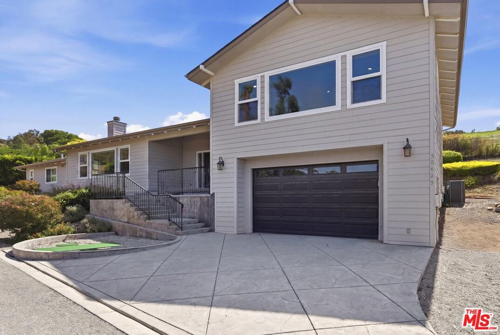 30429 Morning View Drive — Bungalow