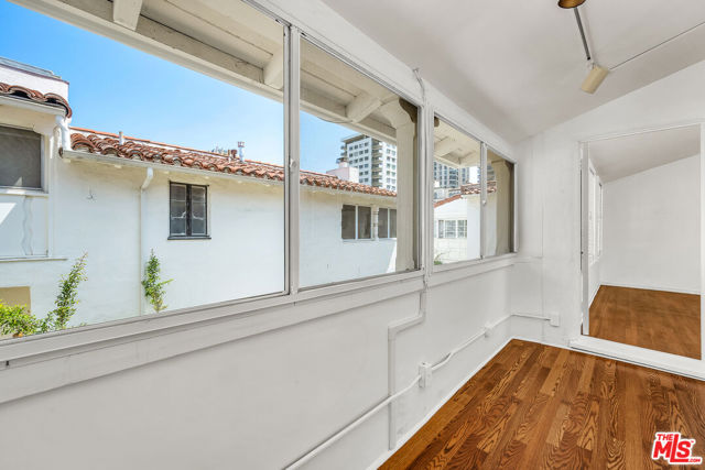 10801 LINDBROOK Drive, Los Angeles CA: https://media.crmls.org/mediaz/4d6ee6a7-5d28-45a5-a88b-7c693de192e0.jpg