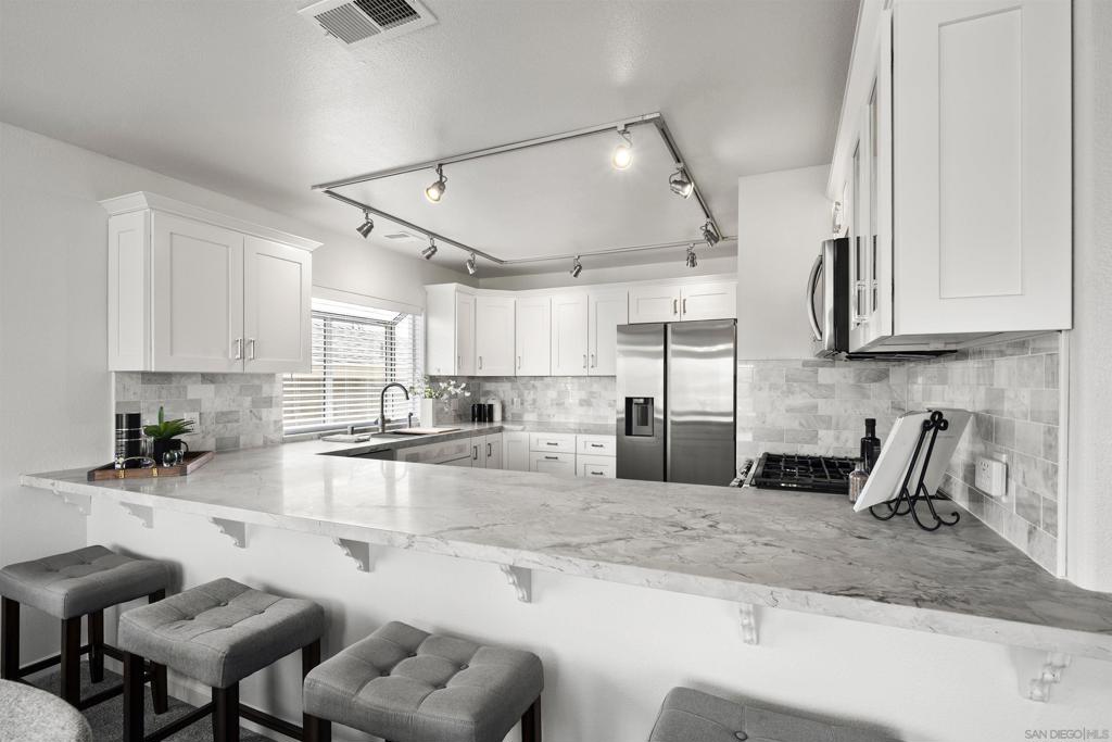 1507 San Bernardino Ave, Spring Valley, CA 91977