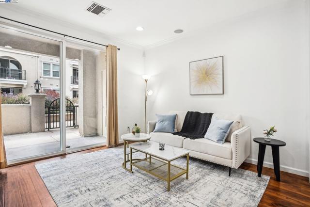 3245 Dublin Blvd, Dublin CA: https://media.crmls.org/mediaz/4d70639b-ddda-4c87-87de-3831de19e8d3.jpg