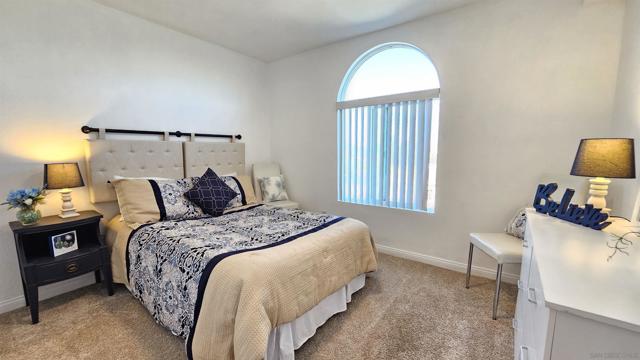 5252 Orange Ave, San Diego CA: https://media.crmls.org/mediaz/4d7293ca-e20c-4388-aa08-168e8012cd2b.jpg