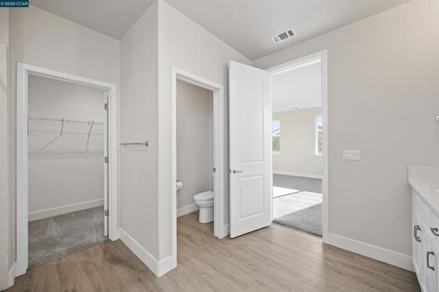 5541 Promontory Way, Antioch CA: https://media.crmls.org/mediaz/4d72f9bb-e201-456d-938b-43666cd126b8.jpg