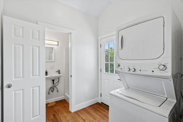68 Live Oak Road, Royal Oaks CA: https://media.crmls.org/mediaz/4d730194-5e52-4fd3-9280-9a2285bd2205.jpg