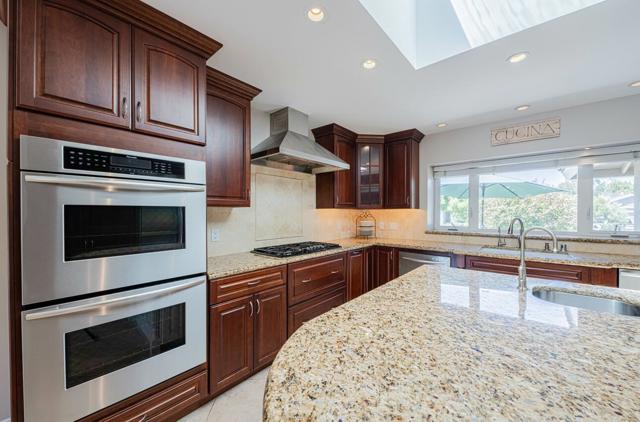22470 Estoque Place, Salinas CA: https://media.crmls.org/mediaz/4d74325e-7efd-4baa-8695-7b66f1922214.jpg