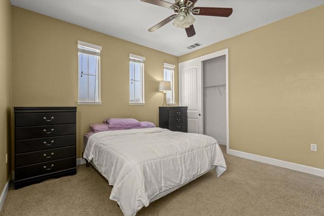 1420 Cielo Vista Lane, Gilroy CA: https://media.crmls.org/mediaz/4d744b2b-1ed0-4e74-be86-5bcdb85b7dc9.jpg