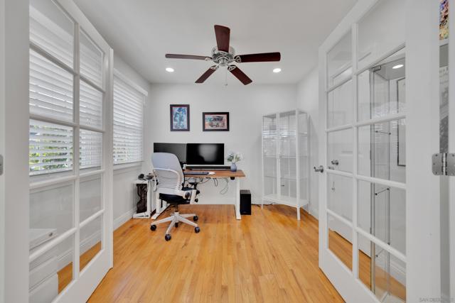 3467 Shawnee Rd, San Diego CA: https://media.crmls.org/mediaz/4d745509-f3e7-4c95-9a26-15b3fb5e381c.jpg