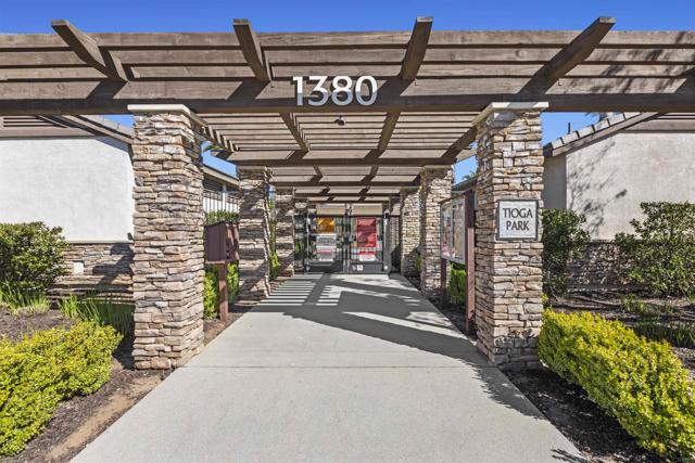 Detail Gallery Image 47 of 53 For 1749 Bowles Ct, Beaumont,  CA 92223 - 4 Beds | 3/1 Baths