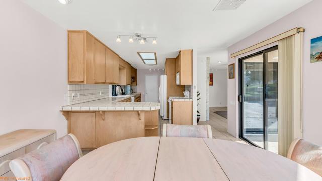 8796 Clubhouse Boulevard, Desert Hot Springs CA: https://media.crmls.org/mediaz/4d753646-9a95-4f49-81d3-c34f2d75ecd3.jpg