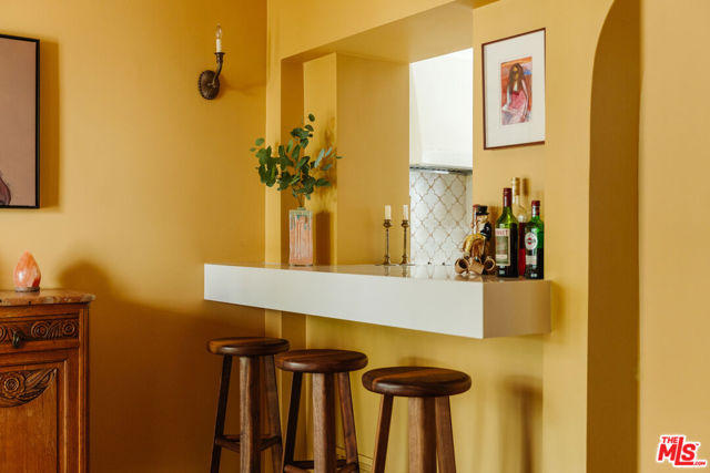 5163 Franklin Avenue, Los Angeles CA: https://media.crmls.org/mediaz/4d755d4f-16e0-4906-a7a5-dc4edf16129f.jpg