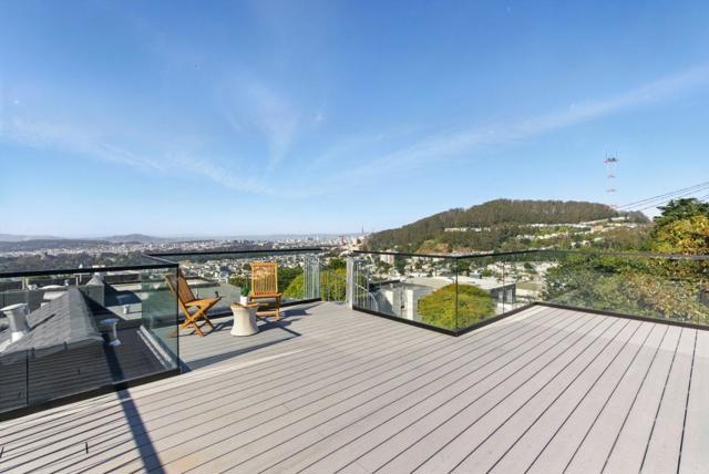 1756 14th Avenue, San Francisco CA: https://media.crmls.org/mediaz/4d75d959-3e5c-45ec-8844-d3209467e333.jpg