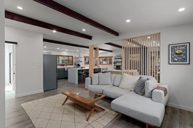Detail Gallery Image 15 of 42 For 1011 13 Neptune Ave, Encinitas,  CA 92024 - 3 Beds | 3/1 Baths