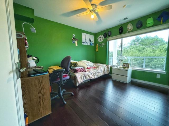 2612 Hallmark Drive, Belmont CA: https://media.crmls.org/mediaz/4d77ca22-d514-46c0-984e-fe679429a8b9.jpg