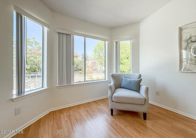 1768 Fox Springs Circle, Newbury Park CA: https://media.crmls.org/mediaz/4d798f6f-266b-4d89-9afd-f65b3f93a271.jpg