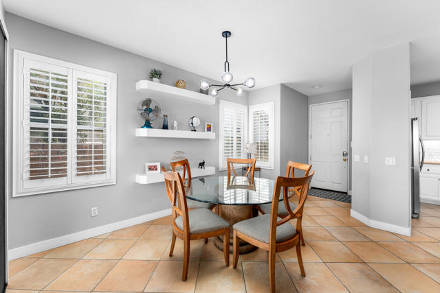 82626 Redford Way, Indio CA: https://media.crmls.org/mediaz/4d79a98e-5b25-4f5f-a53c-51564467a122.jpg