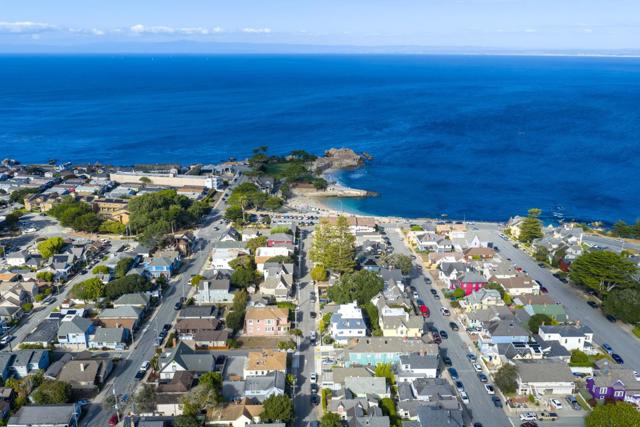 127 16th Street, Pacific Grove CA: https://media.crmls.org/mediaz/4d79c261-d8ff-4587-bec1-d9d57d939bb6.jpg