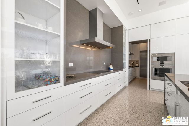 2381 Vista Palizada Drive, Palm Springs CA: https://media.crmls.org/mediaz/4d7a3c37-58c6-4ef2-8711-78eedd4ad410.jpg