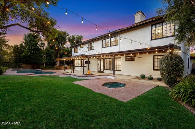 29340 Castlehill Drive, Agoura Hills CA: https://media.crmls.org/mediaz/4d7b62ed-b987-4c0e-9713-a767c9c32287.jpg