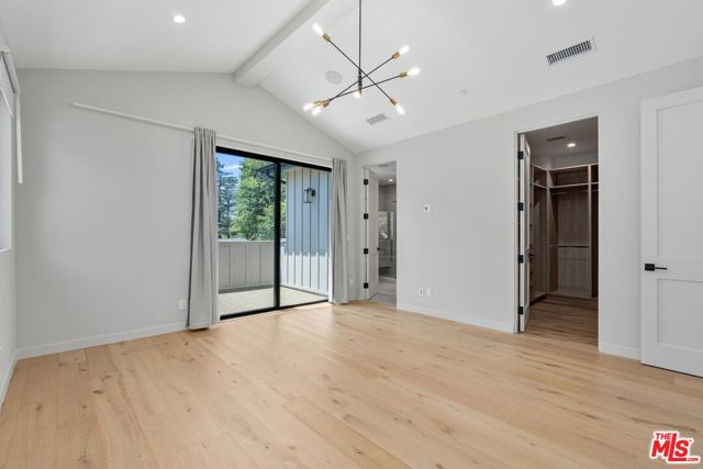 4647 Morse Avenue, Sherman Oaks CA: https://media.crmls.org/mediaz/4d7d0e46-5047-4919-b922-d80feb21c17c.jpg
