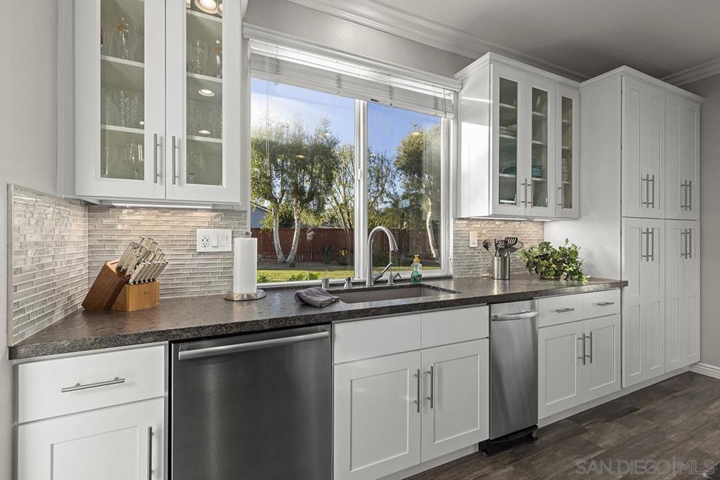 424 Hidden Trails Road - photo 5