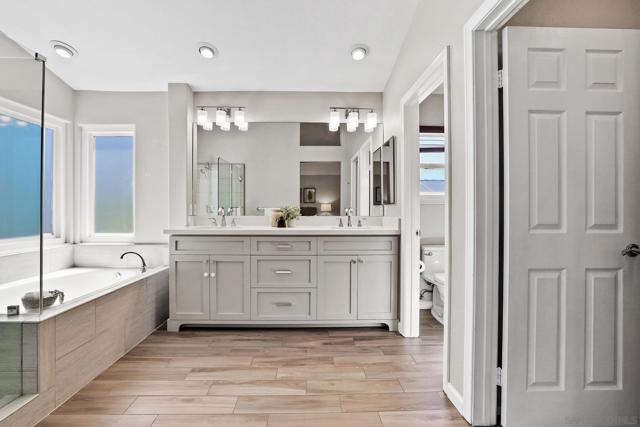 1187 Avenida Azul, San Marcos CA: https://media.crmls.org/mediaz/4d7e8ae1-6e40-41b1-b323-4122831a584b.jpg