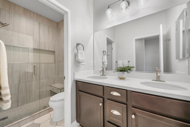 41399 Manchester Street, Indio CA: https://media.crmls.org/mediaz/4d7e94a4-6f5b-495d-ae11-36a906f783d1.jpg