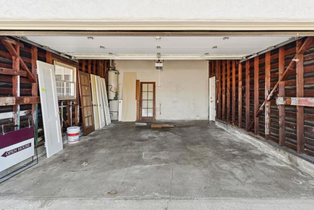 5038 Hastings Road, San Diego CA: https://media.crmls.org/mediaz/4d7fd362-de8b-4536-b983-c6e6a6e73e93.jpg