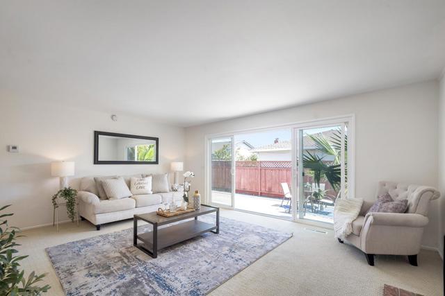 2225 Salisbury Way, San Mateo CA: https://media.crmls.org/mediaz/4d803b76-687d-4680-827c-07d88d39ed7b.jpg