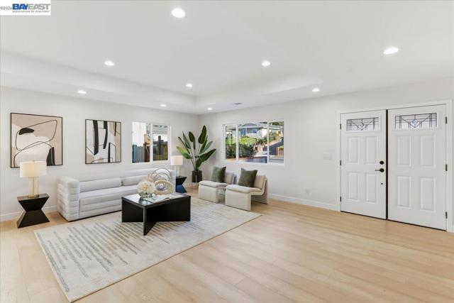 Image 2 of 46 For 4519 Edwards Ln