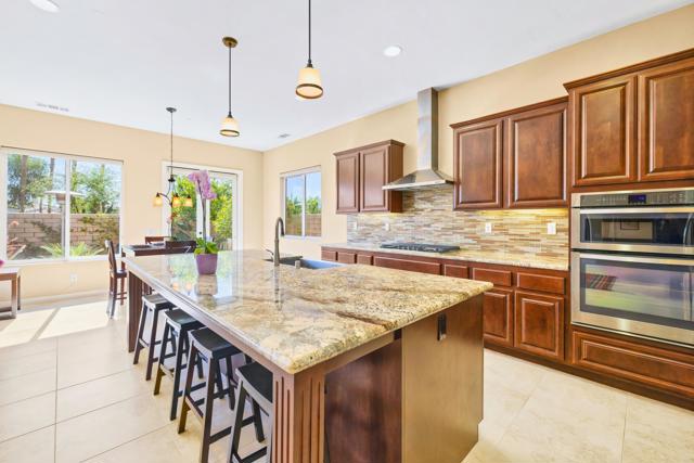 57816 Barristo Circle, La Quinta CA: https://media.crmls.org/mediaz/4d81641d-8e86-460d-b206-85cfafb6f025.jpg