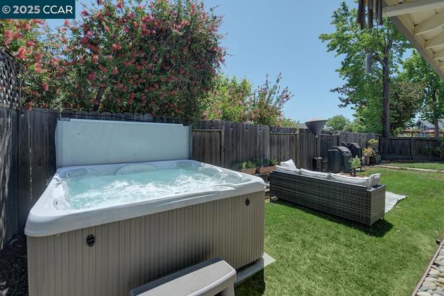 387 ODIN PLACE, Pleasant Hill CA: https://media.crmls.org/mediaz/4d81b822-03d9-4bbd-a406-57d78c8adf66.jpg