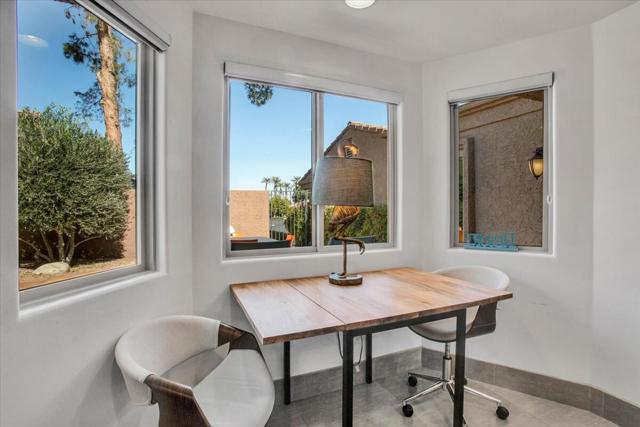Image 15 of 52 For 44685 Monaco Circle