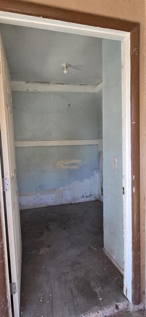 Detail Gallery Image 7 of 8 For 443 W Hamilton Ave, El Centro,  CA 92243 - 3 Beds | 2 Baths