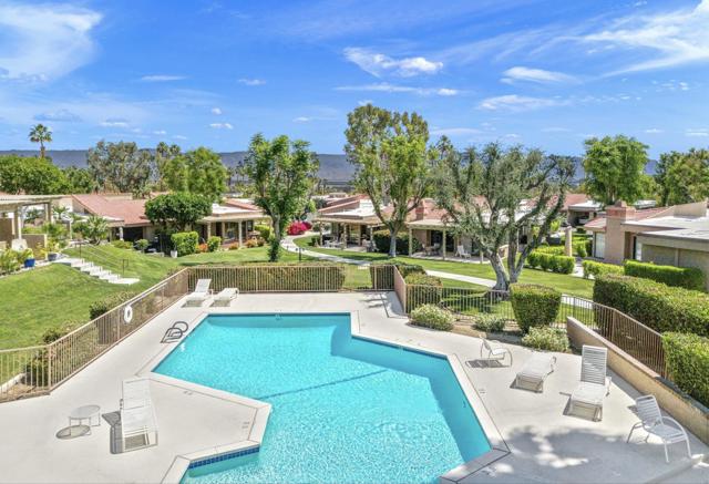 48665 Moon Terrace Lane, Palm Desert, CA 92260