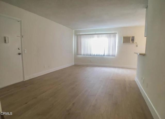 Detail Gallery Image 2 of 9 For 615 E Orange Grove Ave #K,  Burbank,  CA 91501 - 2 Beds | 2 Baths