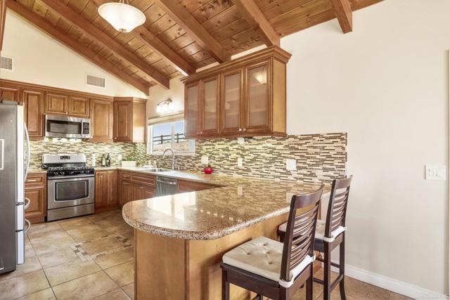 Detail Gallery Image 14 of 55 For 9318 Idyl Pl, Lakeside,  CA 92040 - 3 Beds | 2 Baths