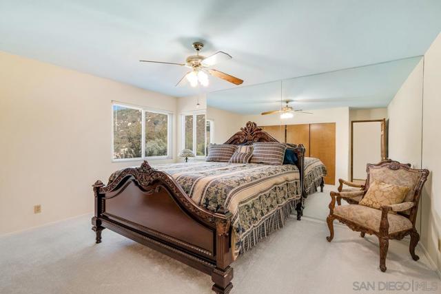 25980 Forest Dr, Escondido CA: https://media.crmls.org/mediaz/4d839e88-6fa8-49be-956f-266ed6daed8e.jpg