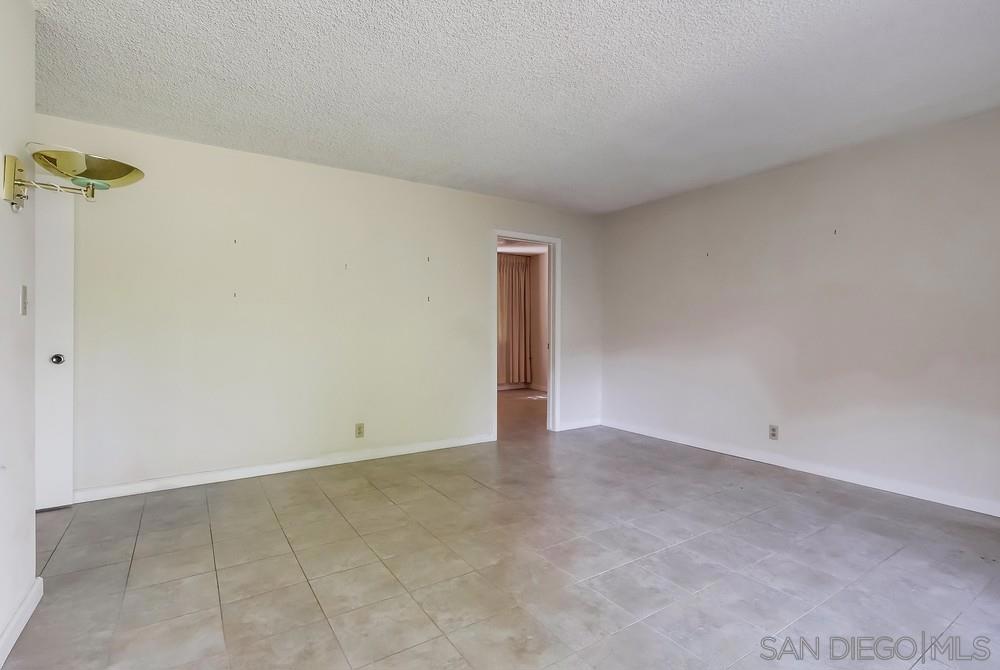 MLS #250042910SD image #42