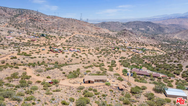 1794 Rebel Road, Acton CA: https://media.crmls.org/mediaz/4d84d130-359b-45d0-b78c-d1dcdadc1831.jpg