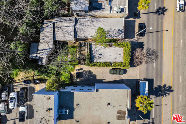 11352 VENTURA Boulevard photo 8