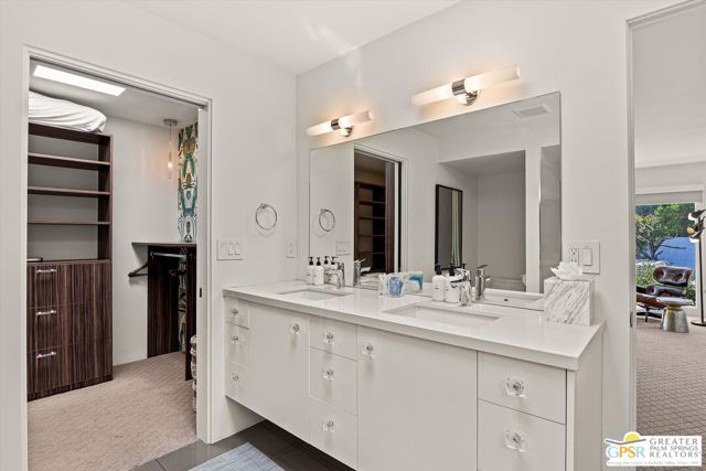 2280 S Camino Real, Palm Springs, CA 92264