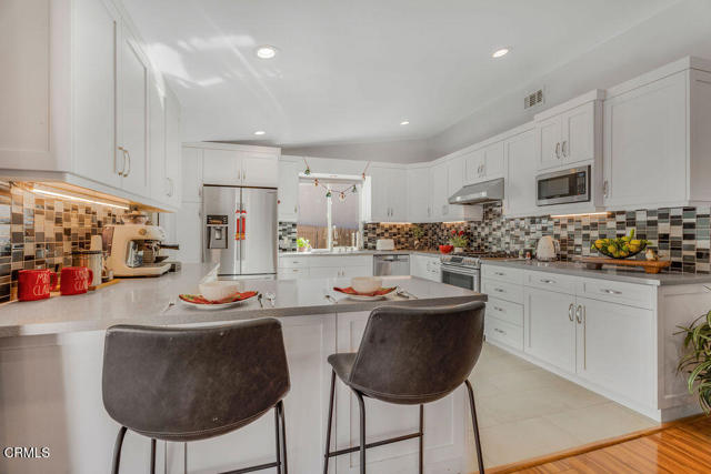 3547 Mevel Place, La Crescenta CA: https://media.crmls.org/mediaz/4d8a06b1-f5e9-4c9e-ba82-cb3dcdcb63a2.jpg