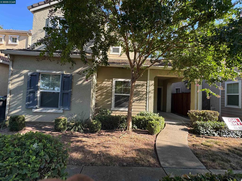1646 Old Bridge Way