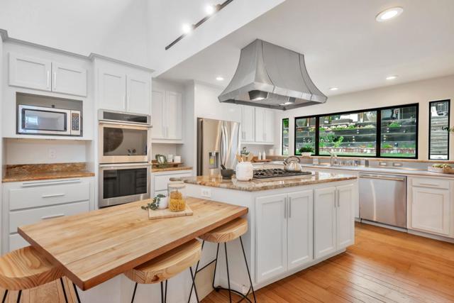 1641 Molitor Road, Belmont CA: https://media.crmls.org/mediaz/4d8b651f-c54a-45f9-8b0e-0a433794eb13.jpg