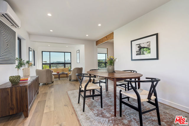 3404 Glenalbyn Drive, Los Angeles CA: https://media.crmls.org/mediaz/4d8bc920-11d6-4a70-a55f-7ce4de7e0037.jpg