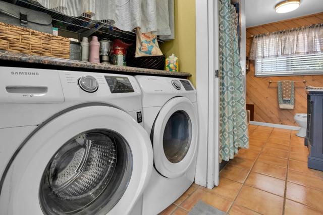 3225 Hillman Lane, Royal Oaks CA: https://media.crmls.org/mediaz/4d8ce773-9ed1-4cc4-a0d5-b3d4de6d76b8.jpg