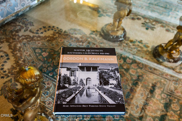 Detail Gallery Image 19 of 39 For 262 S San Rafael Ave, Pasadena,  CA 91105 - 6 Beds | 5/6 Baths