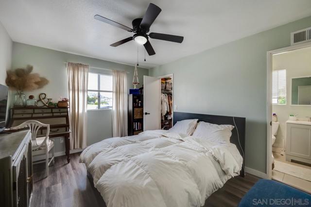 8713 15 Central Way, Spring Valley CA: https://media.crmls.org/mediaz/4d8e6894-d5ad-4674-95d0-5ec5c70dcdf1.jpg